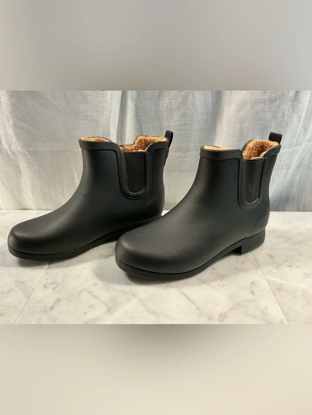 Chooka Black Low Chelsea Rain Booties Size 10w, 8m *New
